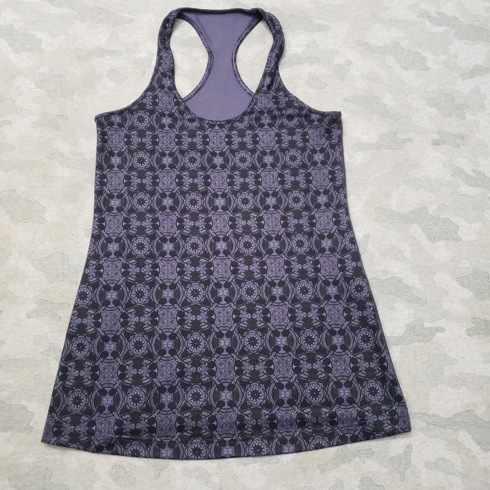 LululemonTank Top Womens 8 Purple Racerback Geometric Yoga Activewear Sleeveless